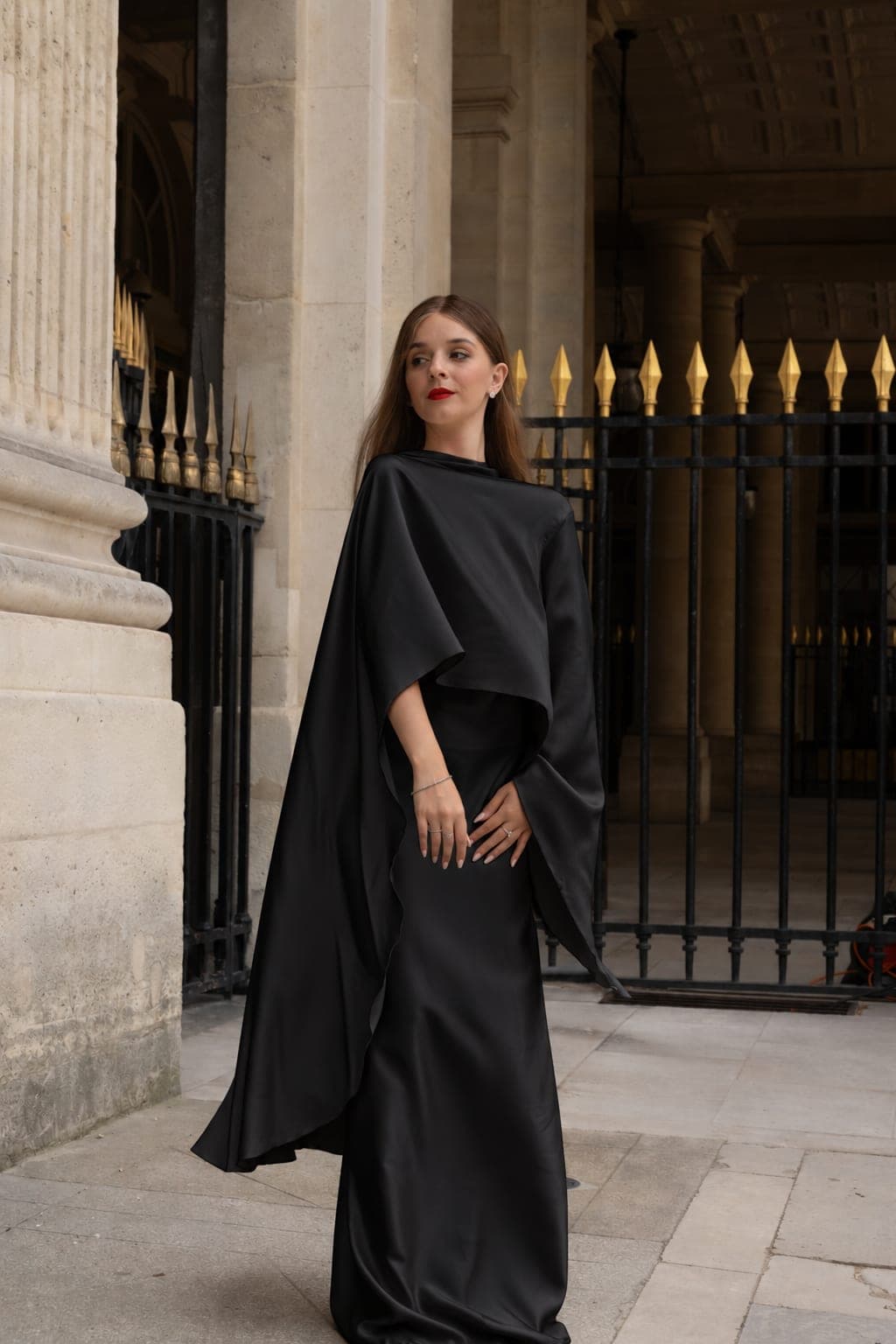 Black cape set